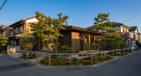 幟町の家